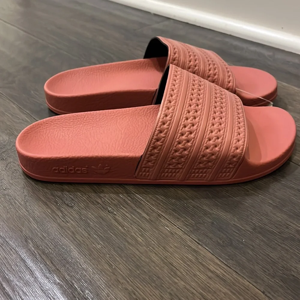 Adidas Adilette Premium Slides Sandals Shoes Made in Italy CQ2236 pink Women’s 8 - Picture 4 of 11